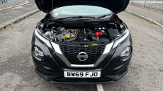 Nissan Juke 1.0 DiG-T N-Connecta 5dr Petrol Hatchback